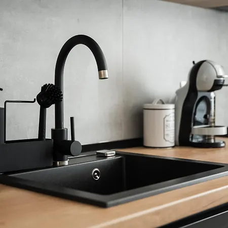 Apartbnb Experience 17 *